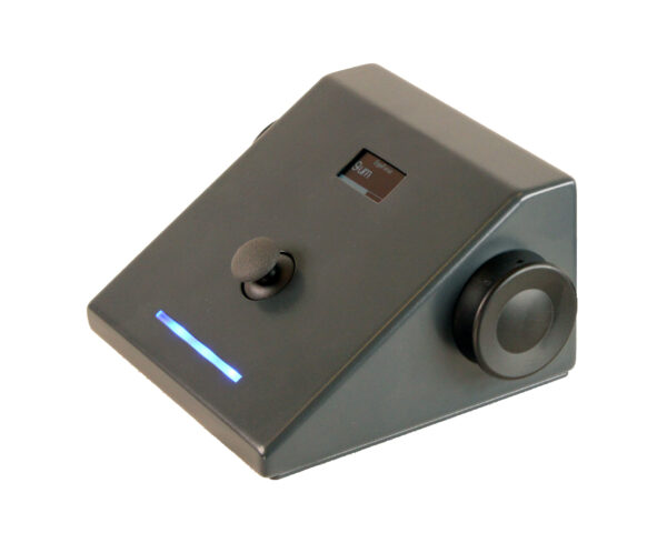 Ergonomic focus controller for microscopes
